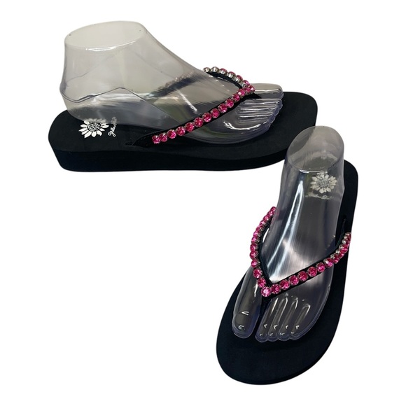 Yellow Box Black Pink Rhinestone Bling Slip On Flip Flop Sandals Womens Size 10 - Picture 1 of 13